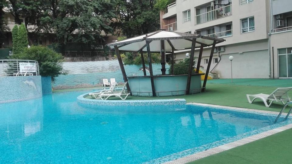 1 Room In Nikea Park Apartaments Nisipurile de Aur Exterior foto